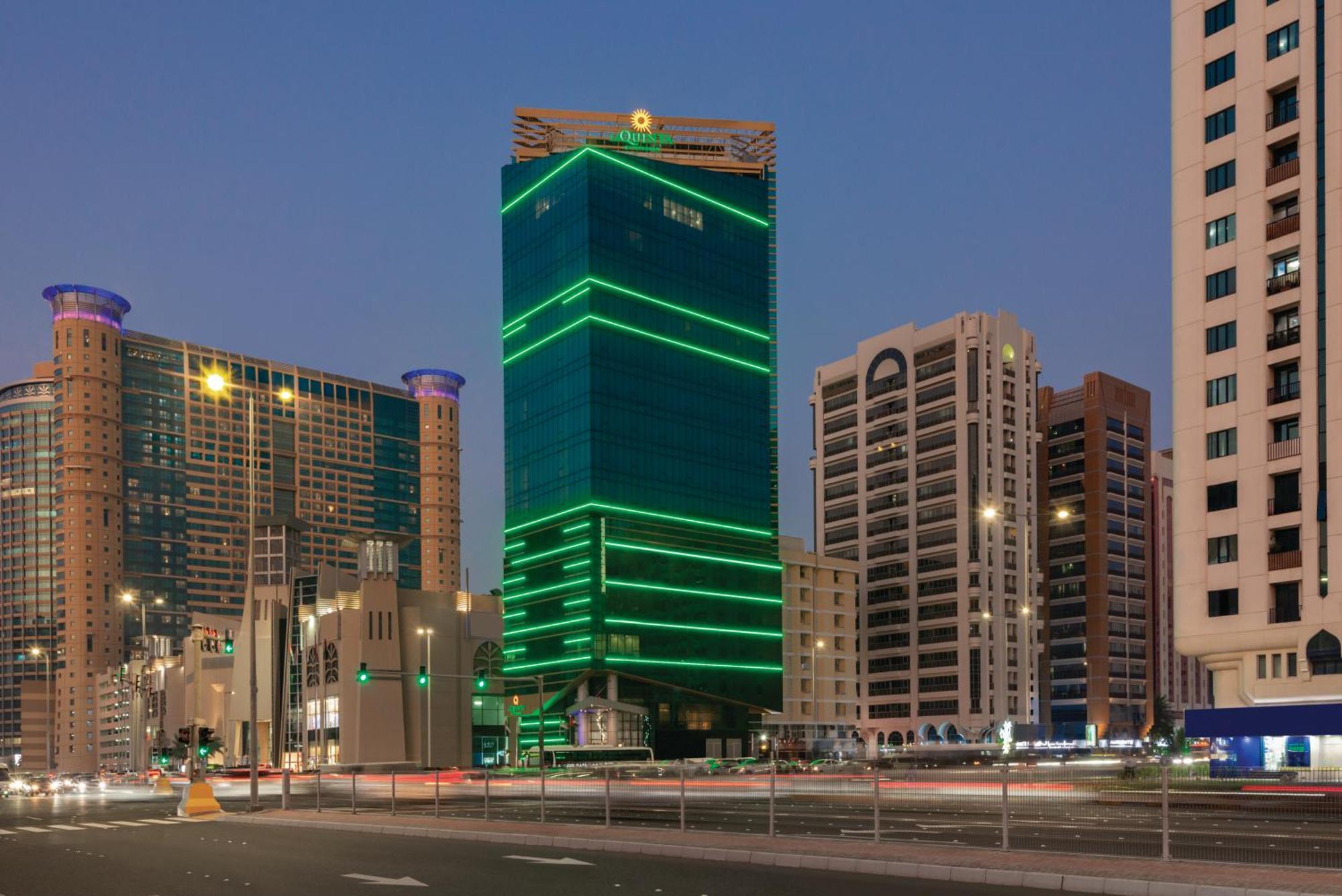 Hotel La Quinta By Wyndham Abu Dhabi Al Wahda Zewnętrze zdjęcie